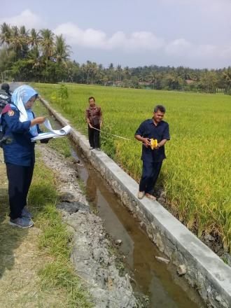 Pendamping Desa dan Tim TPK Gilangharjo Melakukan Survei Hasil Pembangunan yang Telah Dikerjakan